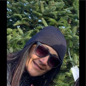 Meet your Posher, Sandi